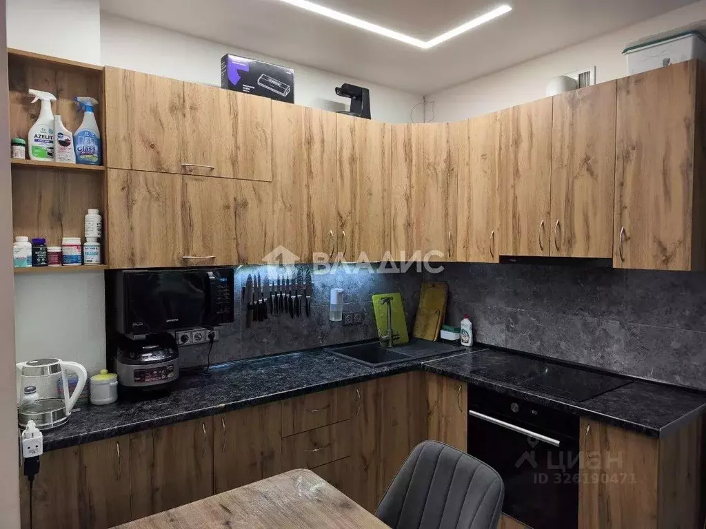 3-к кв. Волгоградская область, Волгоград ул. 51-й Гвардейской Дивизии, ... - Фото 1