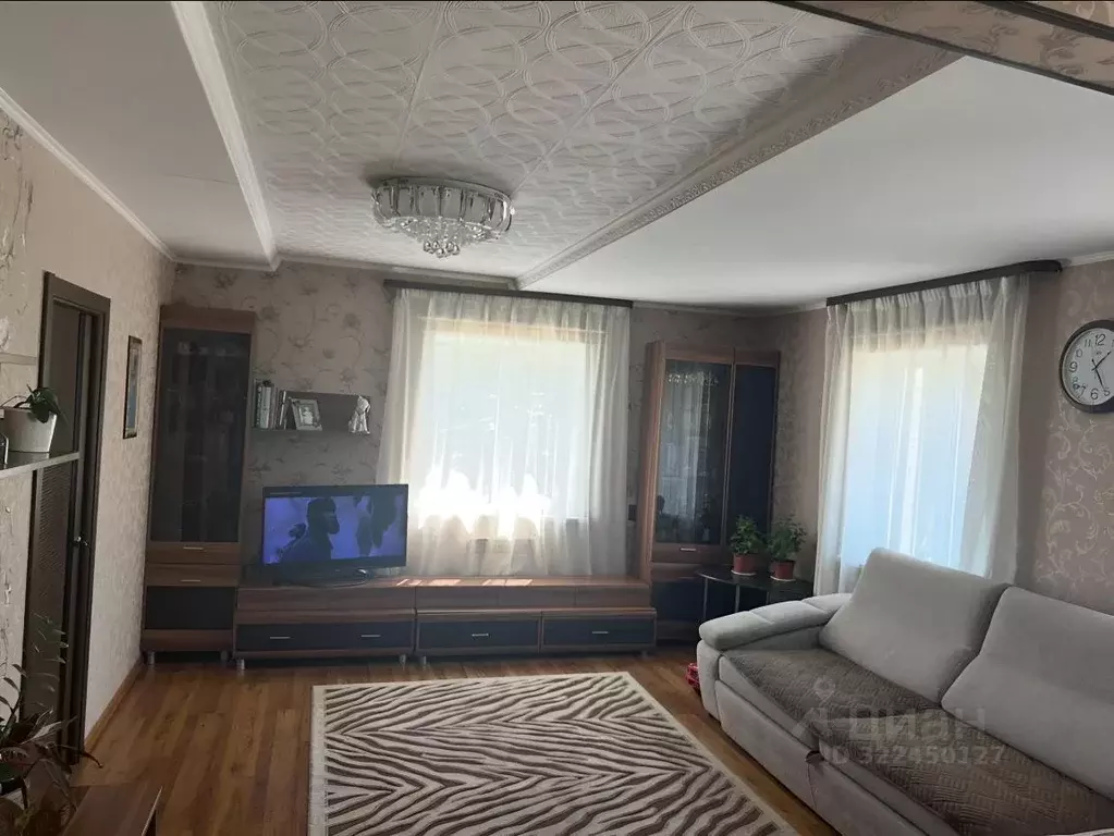 Дом в Бурятия, Иволгинский район, Сотниковское с/пос, с. Сотниково ул. ... - Фото 1