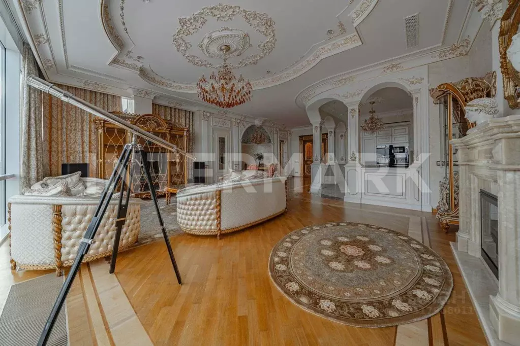 6-к кв. Москва Нежинская ул., 1к2 (335.0 м) - Фото 1