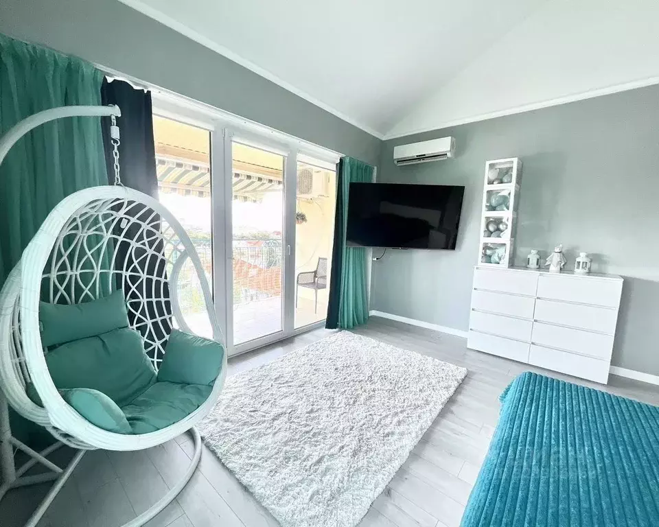 2-к кв. Краснодарский край, Геленджик просп. Геленджикский, 9 (120.0 ... - Фото 1