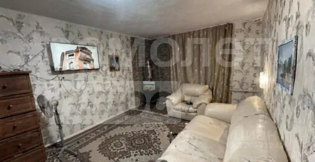 Дом в Крым, Черноморское пгт ул. Кирова, 40 (78 м) - Фото 1