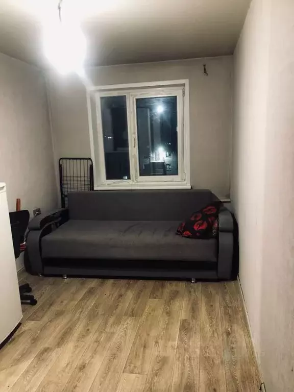 1-к кв. Кемеровская область, Кемерово просп. Ленина, 53 (16.0 м) - Фото 0