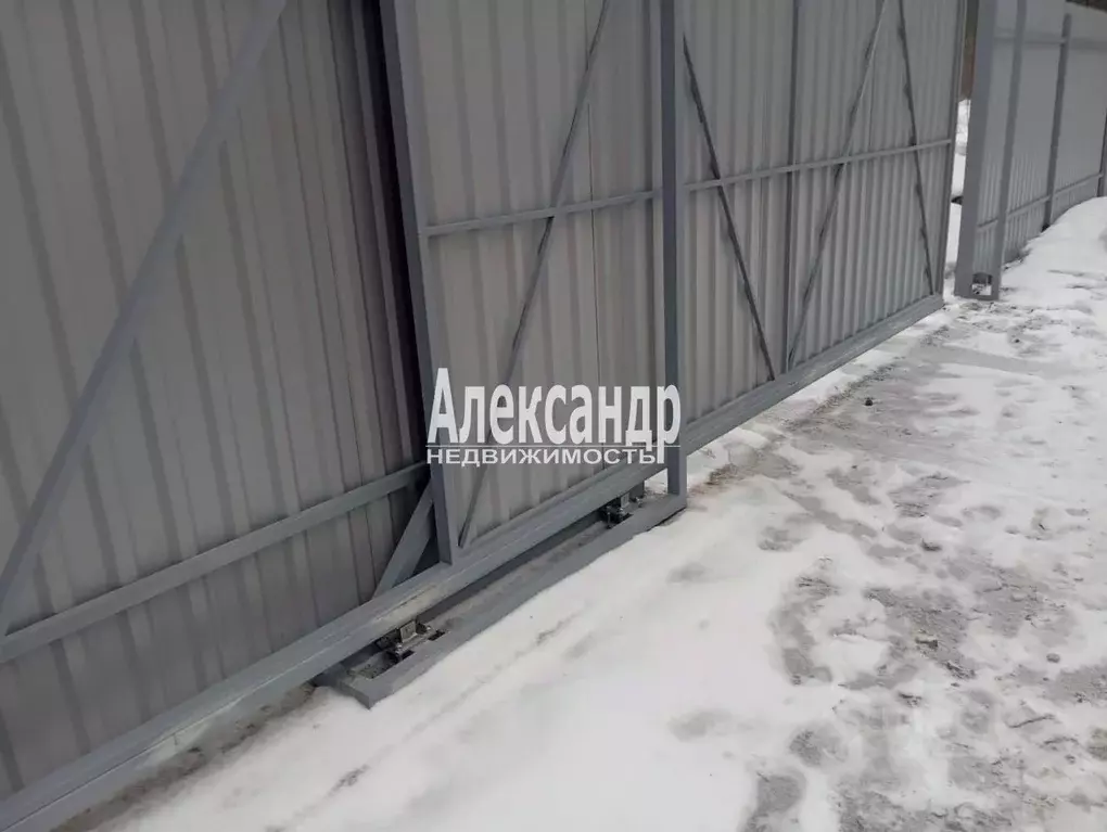 Участок в Ленинградская область, Приозерский район, Ларионовское ... - Фото 1