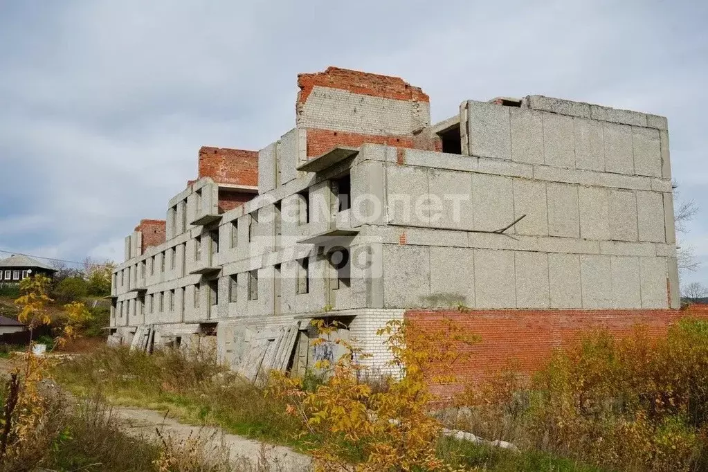 Помещение свободного назначения в Челябинская область, Верхний Уфалей ... - Фото 1