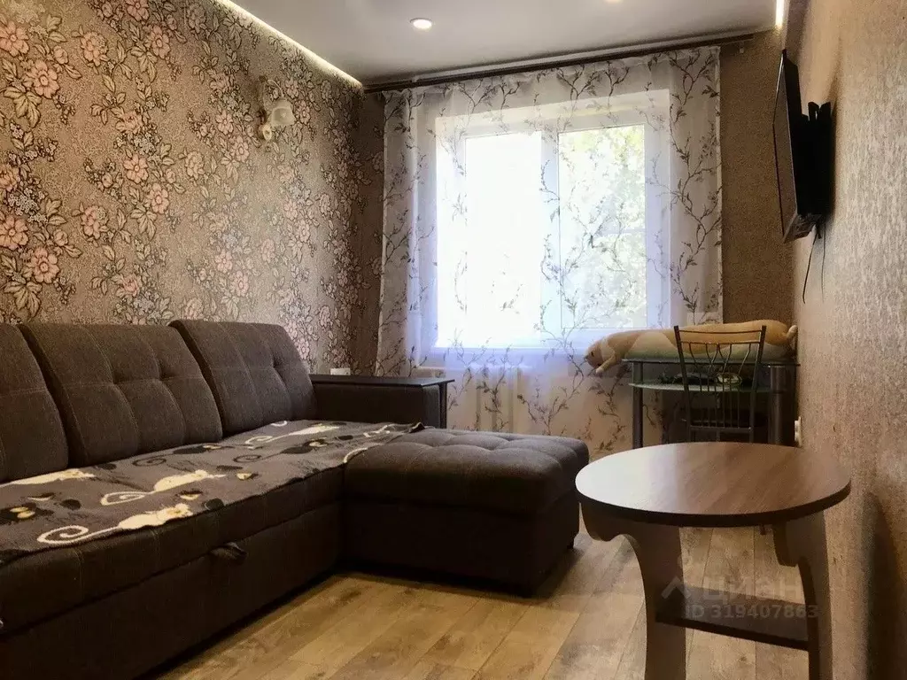 3-к кв. Волгоградская область, Волгоград ул. Генерала Штеменко, 10 ... - Фото 0