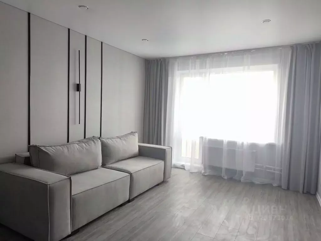 1-к кв. Брянская область, Брянск ул. Горбатова, 35 (40.0 м) - Фото 1