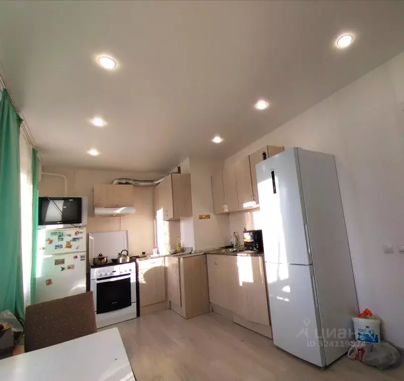 2-к кв. Смоленская область, Смоленск ул. Шевченко, 13 (75.0 м) - Фото 2