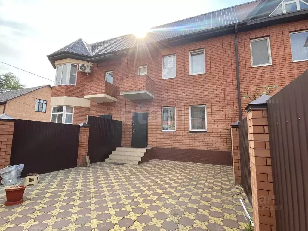 Таунхаус в Ставропольский край, Ессентуки Прохладная ул. (114 м) - Фото 1