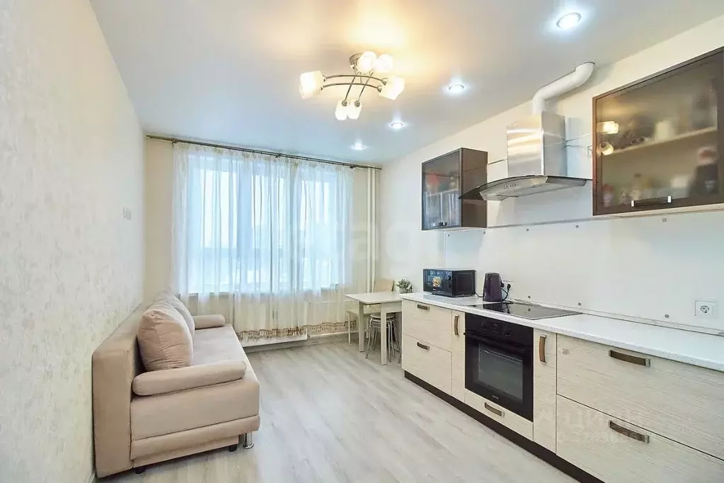 1-к кв. Тюменская область, Тюмень ул. Василия Подшибякина, 12 (39.1 м) - Фото 1