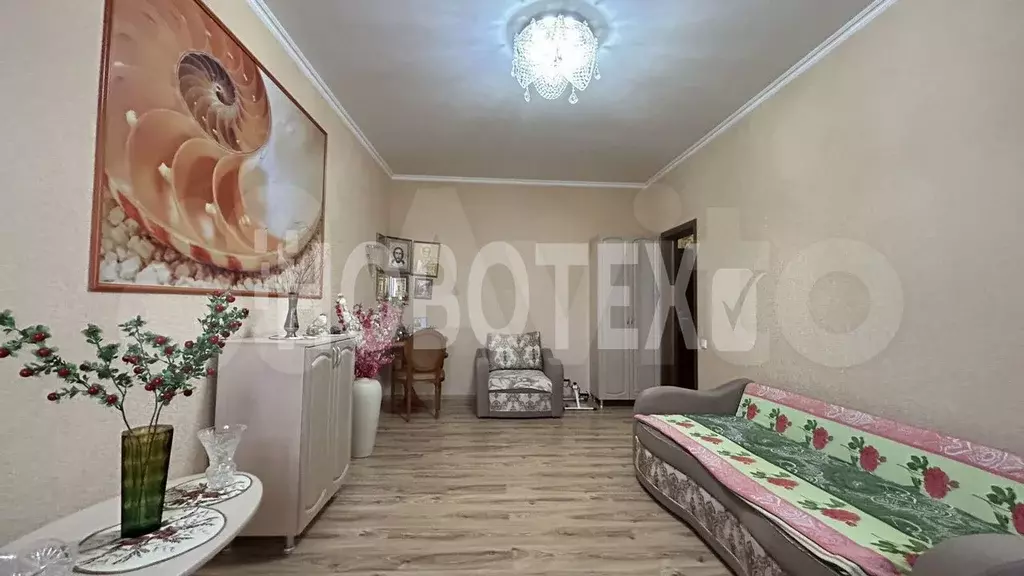 1-к. квартира, 42 м, 2/5 эт. - Фото 0