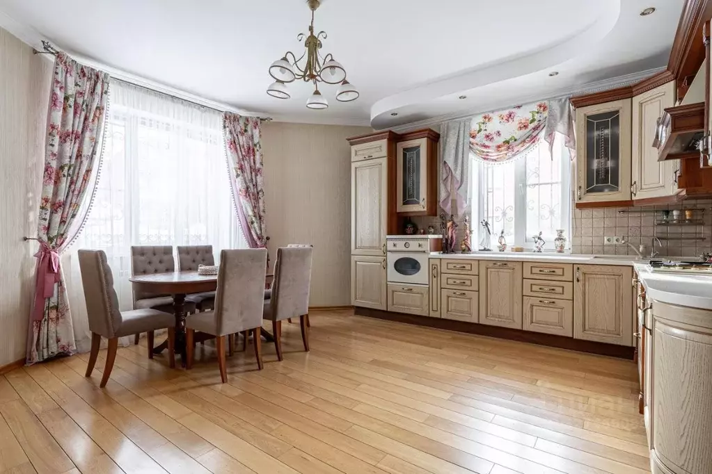 Коттедж в Татарстан, Казань ул. Урманлы, 40А (407 м) - Фото 2