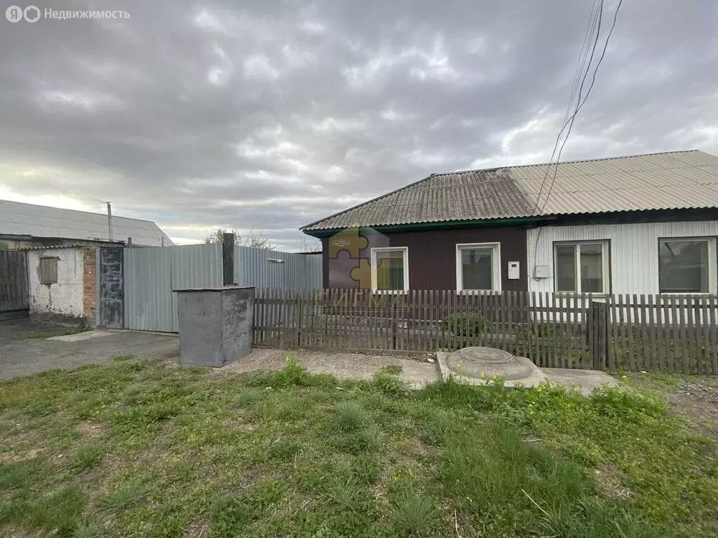 Дом в Черногорск, улица 40 лет Победы (60 м) - Фото 1