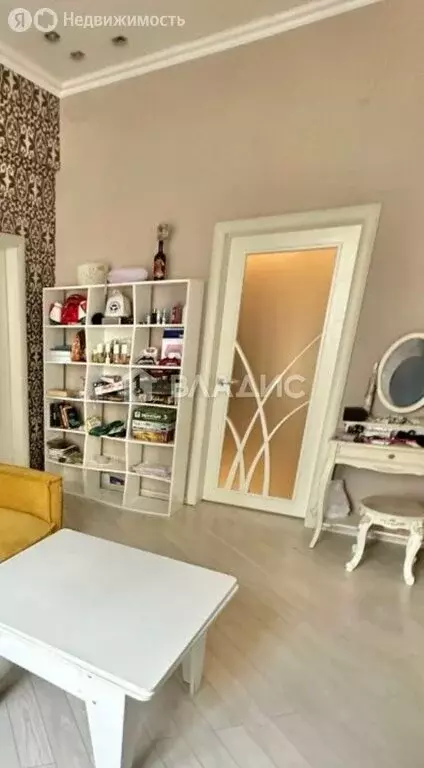 3-комнатная квартира: Москва, улица Вавилова, 17А (64 м) - Фото 1