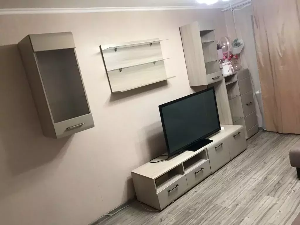 2-к кв. Кировская область, Киров ул. Некрасова, 23 (75.0 м) - Фото 2