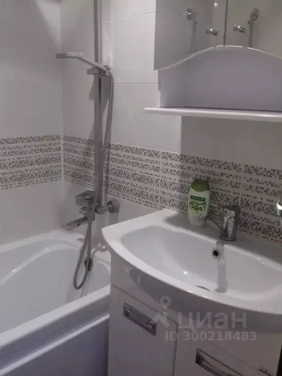 2-к кв. Курская область, Железногорск ул. Сентюрева, 2 (45.0 м) - Фото 2