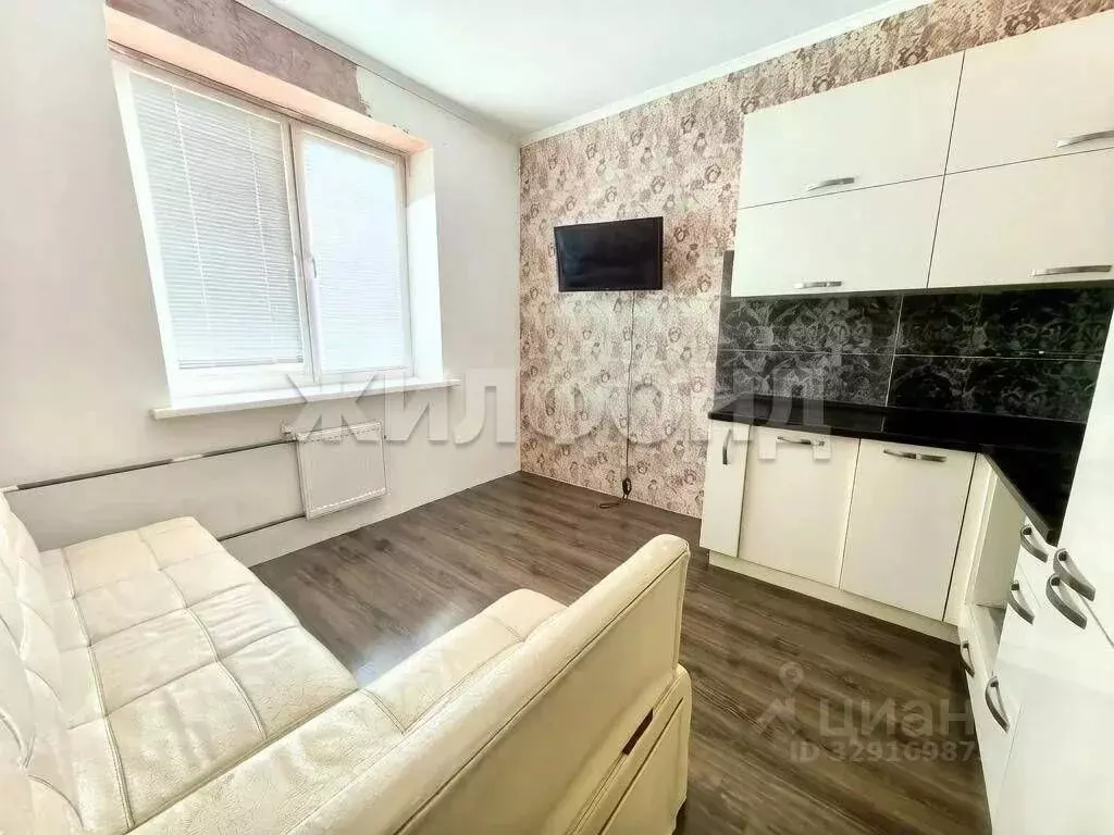 1-к кв. Брянская область, Брянск ул. 22-го съезда КПСС, 96 (43.5 м) - Фото 2