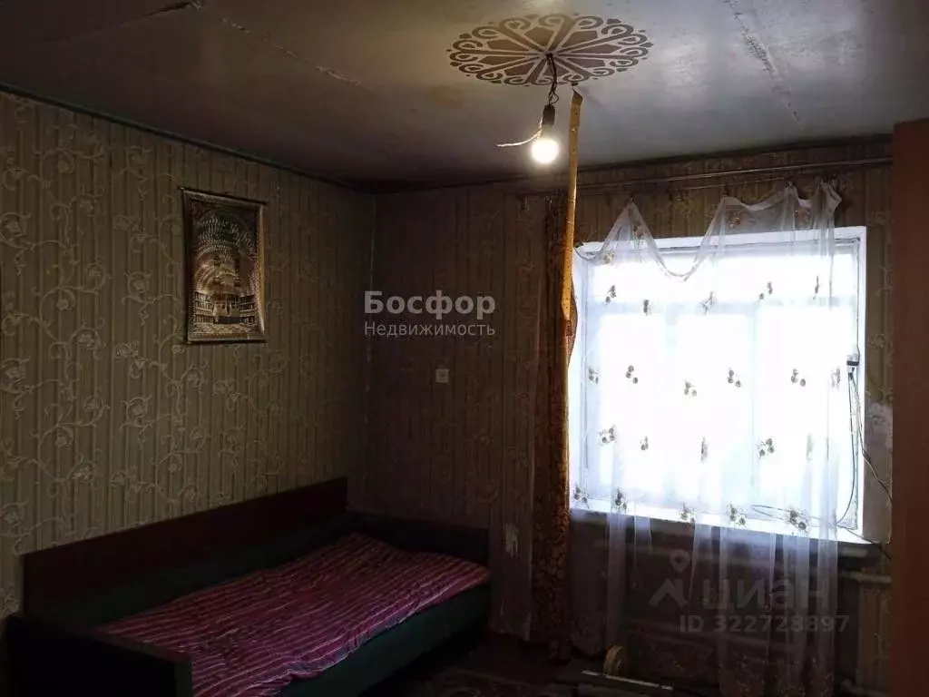 Дом в Крым, Кировский район, Первомайское с/пос, с. Первомайское ул. ... - Фото 2