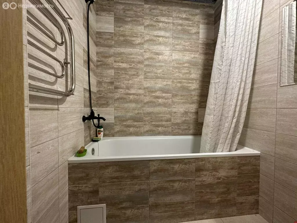 3-комнатная квартира: Владикавказ, улица Леонова, 12/2 (75 м) - Фото 2