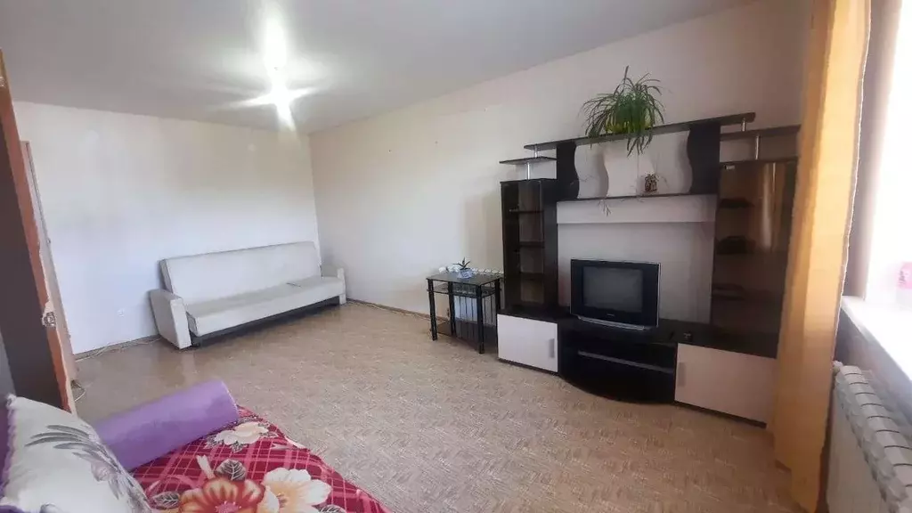 2-к кв. Татарстан, Зеленодольск ул. Сайдашева, 19 (67.0 м) - Фото 0