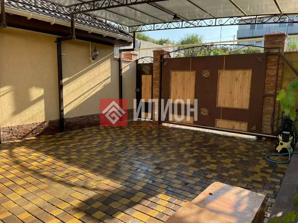 Дом в Севастополь ул. Муромская, 168 (220 м) - Фото 1
