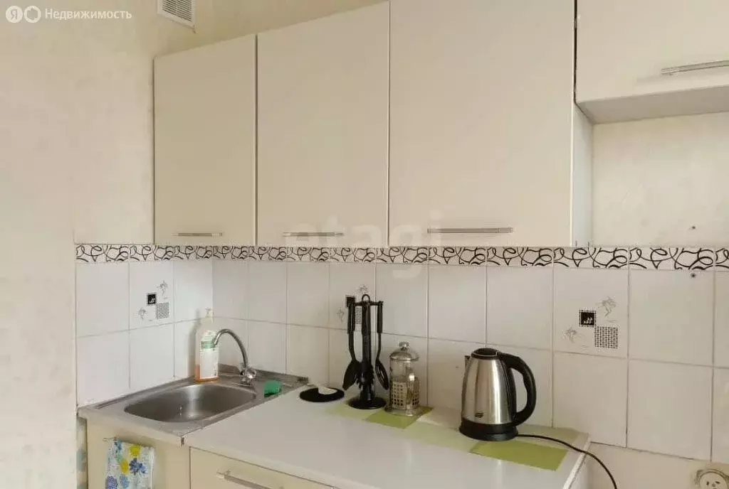 2-комнатная квартира: Новосибирск, улица Мира, 59 (43 м) - Фото 1