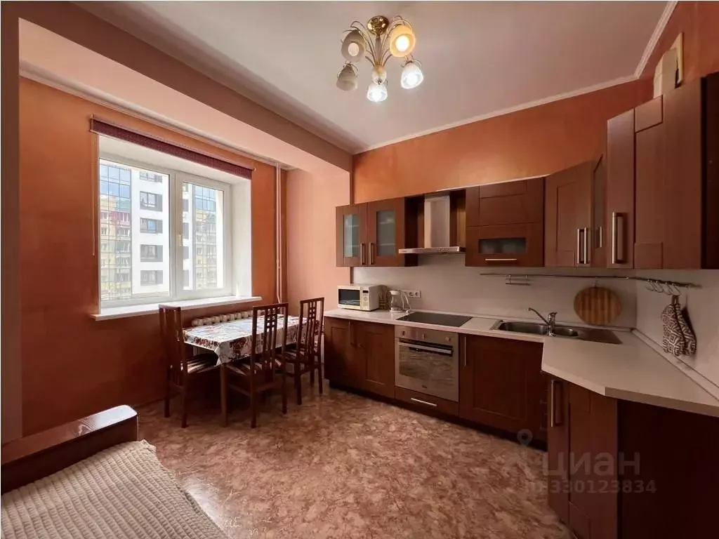 2-к кв. Иркутская область, Иркутск ул. Пискунова, 140/8 (67.0 м) - Фото 1