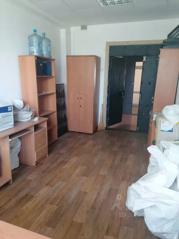 Помещение свободного назначения в Омская область, Омск просп. ... - Фото 0