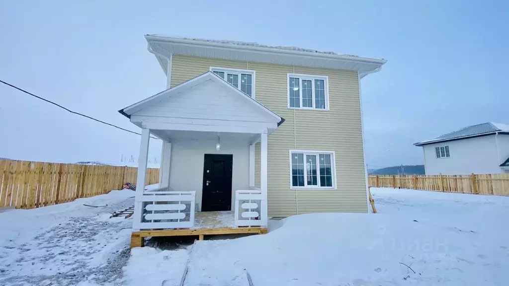 Дом в Иркутская область, Иркутский муниципальный округ, с. Урик ул. ... - Фото 1