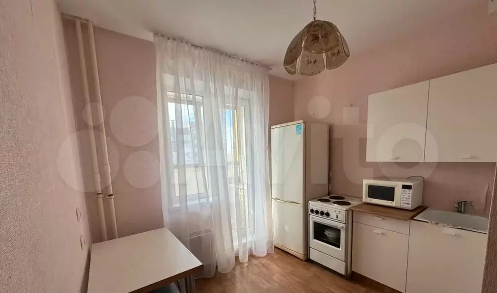 1-к. квартира, 36 м, 8/10 эт. - Фото 1
