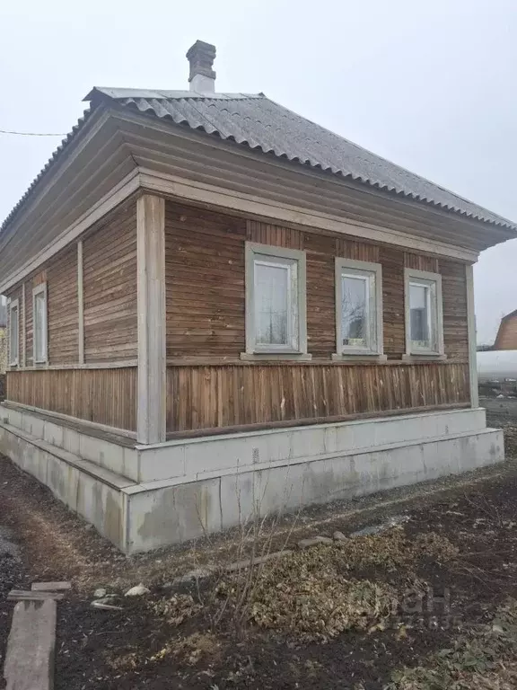 Дом в Кемеровская область, Новокузнецк ул. Панфилова, 55 (34 м) - Фото 2