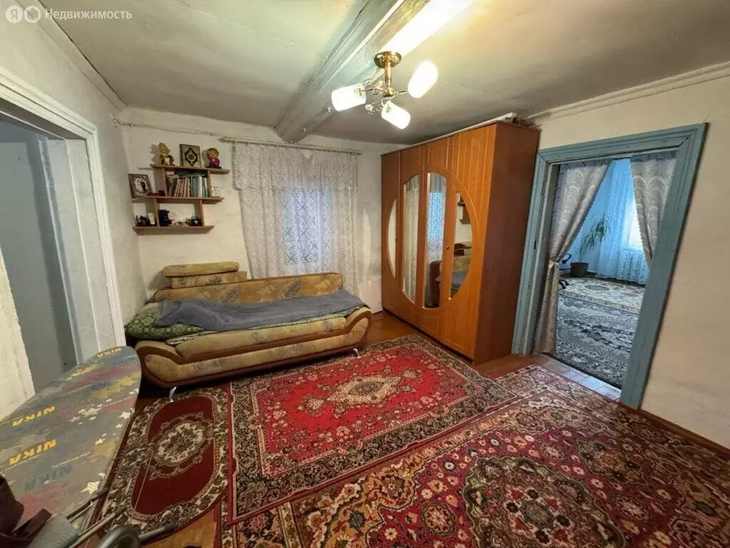Дом в Омск, улица 2-я Линия, 131 (80 м) - Фото 1