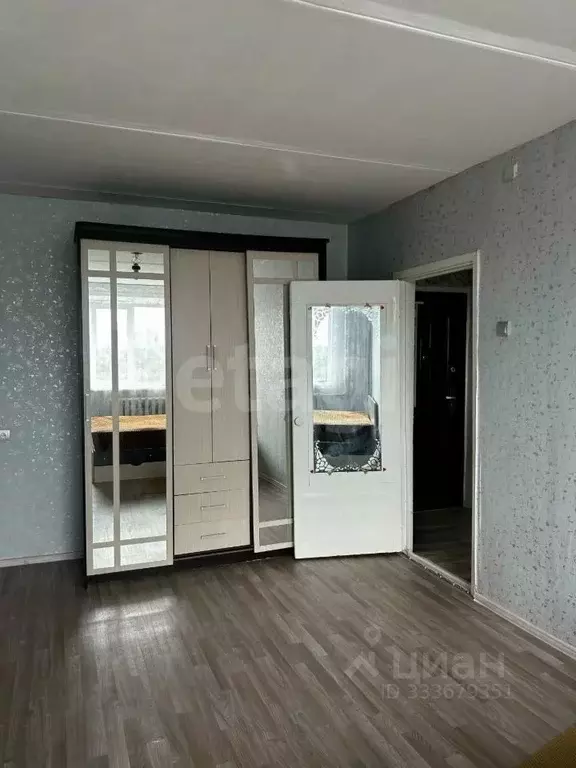 1-к кв. Псковская область, Остров Строитель мкр, 5 (36.0 м) - Фото 1