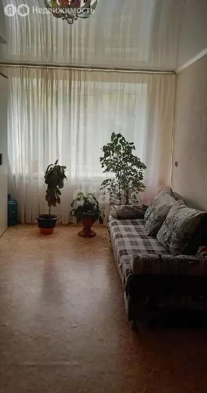 3-комнатная квартира: Стерлитамак, улица Артёма, 17 (62.7 м) - Фото 1