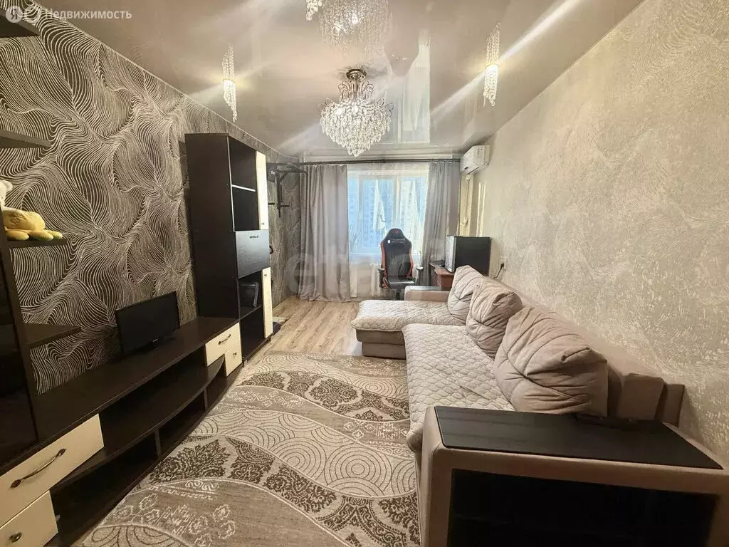 3-комнатная квартира: Курган, жилой район Заозёрный, 5-й микрорайон, ... - Фото 2