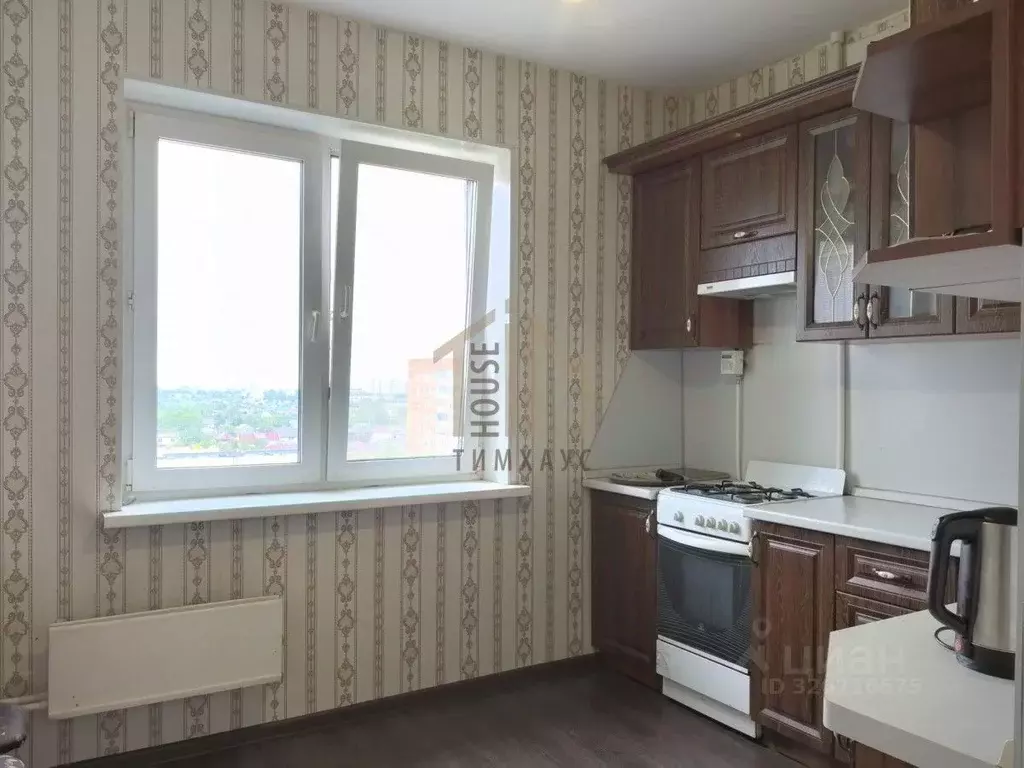1-к кв. Омская область, Омск ул. Кирова, 18/1 (38.4 м) - Фото 0