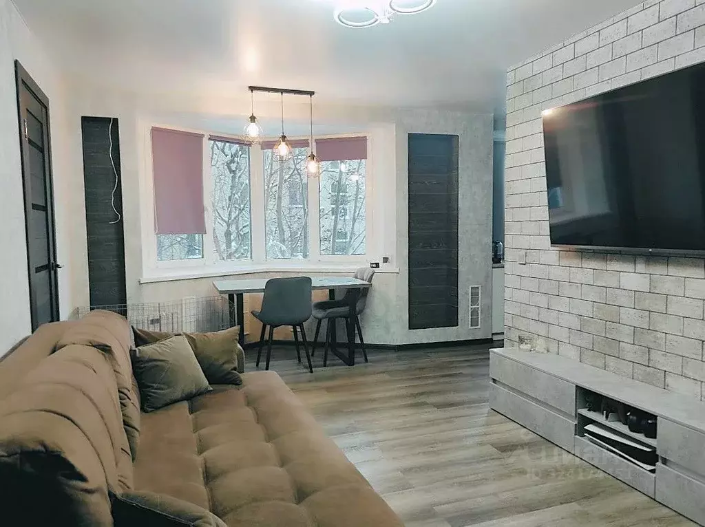 2-к кв. Мурманская область, Мурманск ул. Академика Книповича, 53 (43.5 ... - Фото 0