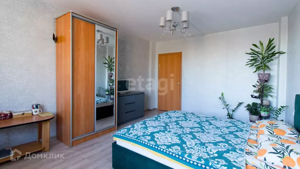 Продаётся 2-к квартира, 79 м - Фото 0