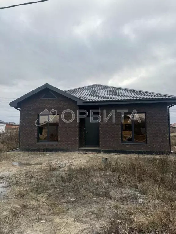 Дом в Тюменская область, Тюмень ул. Алексея Первухина (86 м) - Фото 1