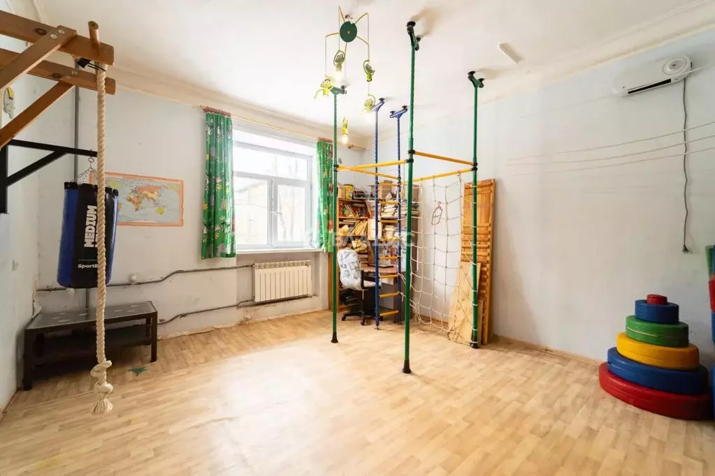 5-к кв. Карелия, Петрозаводск ул. Чернышевского, 19 (117.4 м) - Фото 0