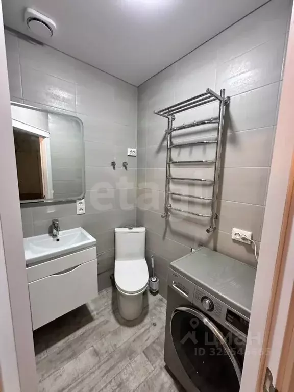 2-к кв. Крым, Симферополь ул. Севастопольская (50.0 м) - Фото 2
