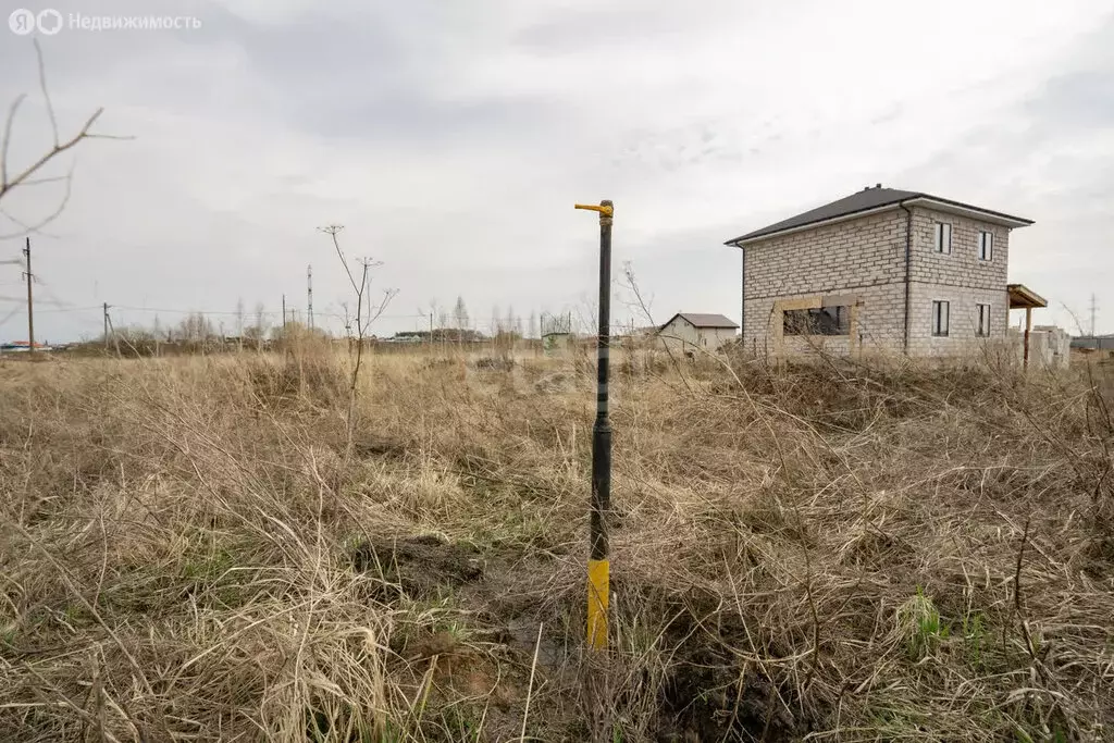 Участок в Тукаевский район, деревня Азьмушкино (8 м) - Фото 0