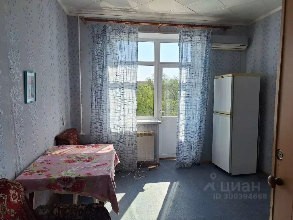 Комната Волгоградская область, Волгоград ул. 40 лет ВЛКСМ, 8 (14.0 м) - Фото 1