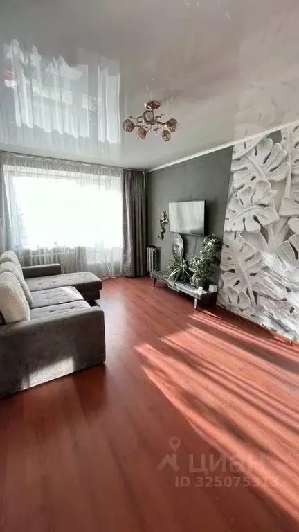 2-к кв. Омская область, Омск наб. Иртышская, 12 (45.0 м) - Фото 2