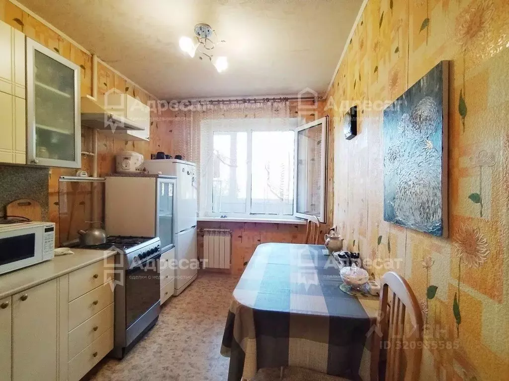 3-к кв. Волгоградская область, Волгоград бул. 30-летия Победы, 29А ... - Фото 0