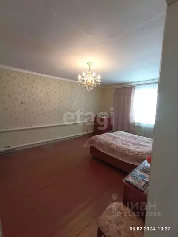 Дом в Белгородская область, Старооскольский городской округ, с. ... - Фото 1