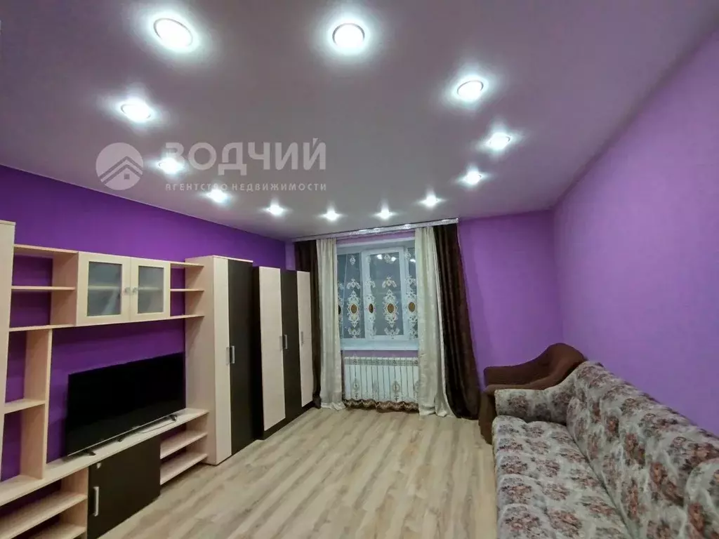 2-к кв. Чувашия, Чебоксары просп. Тракторостроителей, 25 (58.2 м) - Фото 1