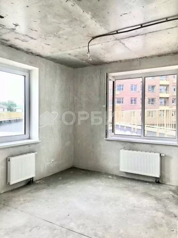 2-к кв. Тюменская область, Тюмень Комбинатская ул., 16к1 (39.4 м) - Фото 0