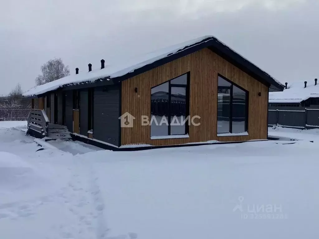 Дом в Московская область, Коломна городской округ, пос. Проводник  ... - Фото 1