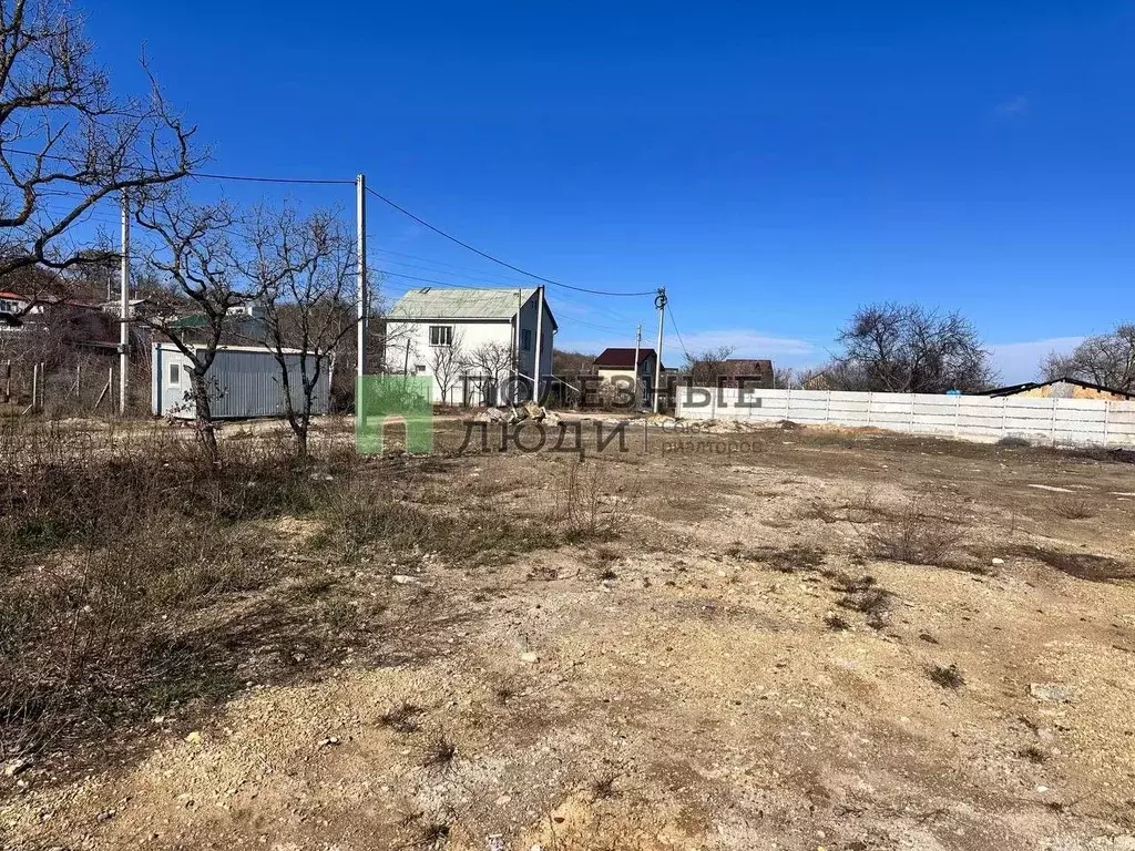Участок в Севастополь ул. Богданова, 155 (10.0 сот.) - Фото 1