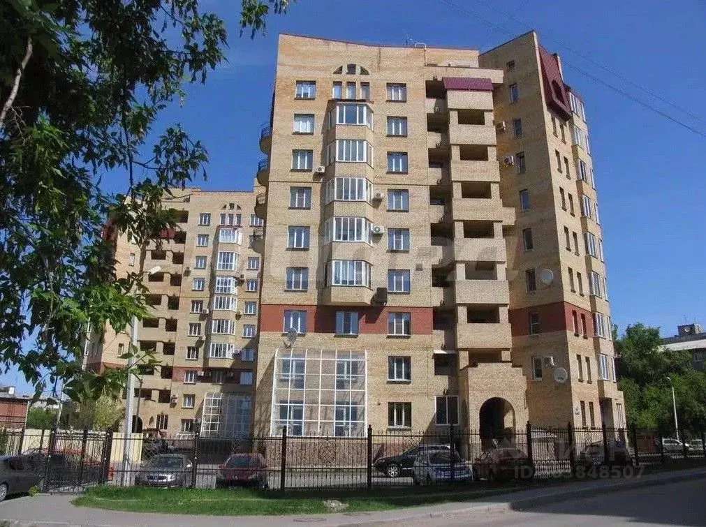 3-к кв. Омская область, Омск Волочаевская ул., 15к1 (121.1 м) - Фото 1